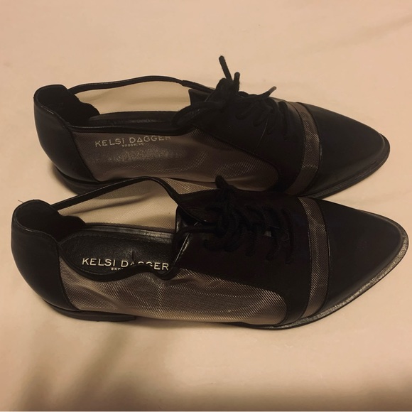 Kelsi Dagger Never Worn Shoes - Picture 2 of 5
